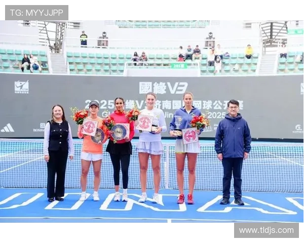 世界网球巡回赛新赛季揭幕 豪华阵容和激烈对决引发广泛关注 世界网球巡回赛新赛季揭幕 豪华阵容和激烈对决引发广泛关注