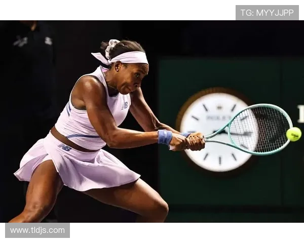 2025年网球年终总决赛预选赛激烈展开 期待新星崭露头角